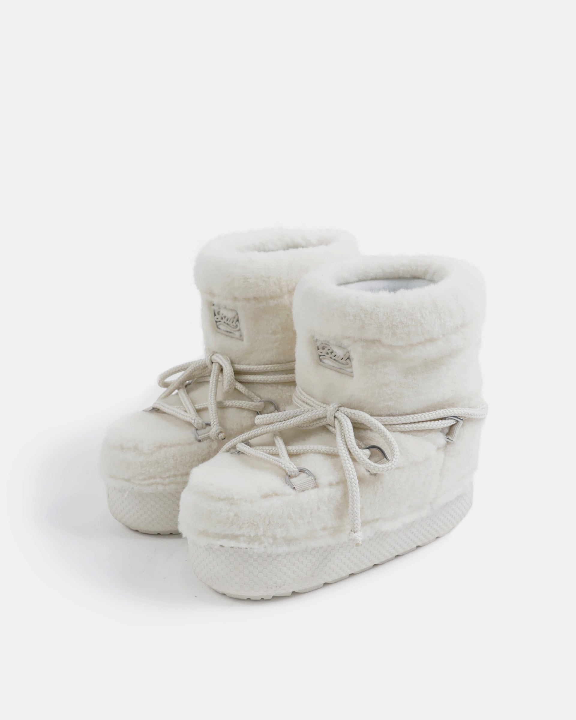 Badblood Eskimo Boots Short Platform Cream