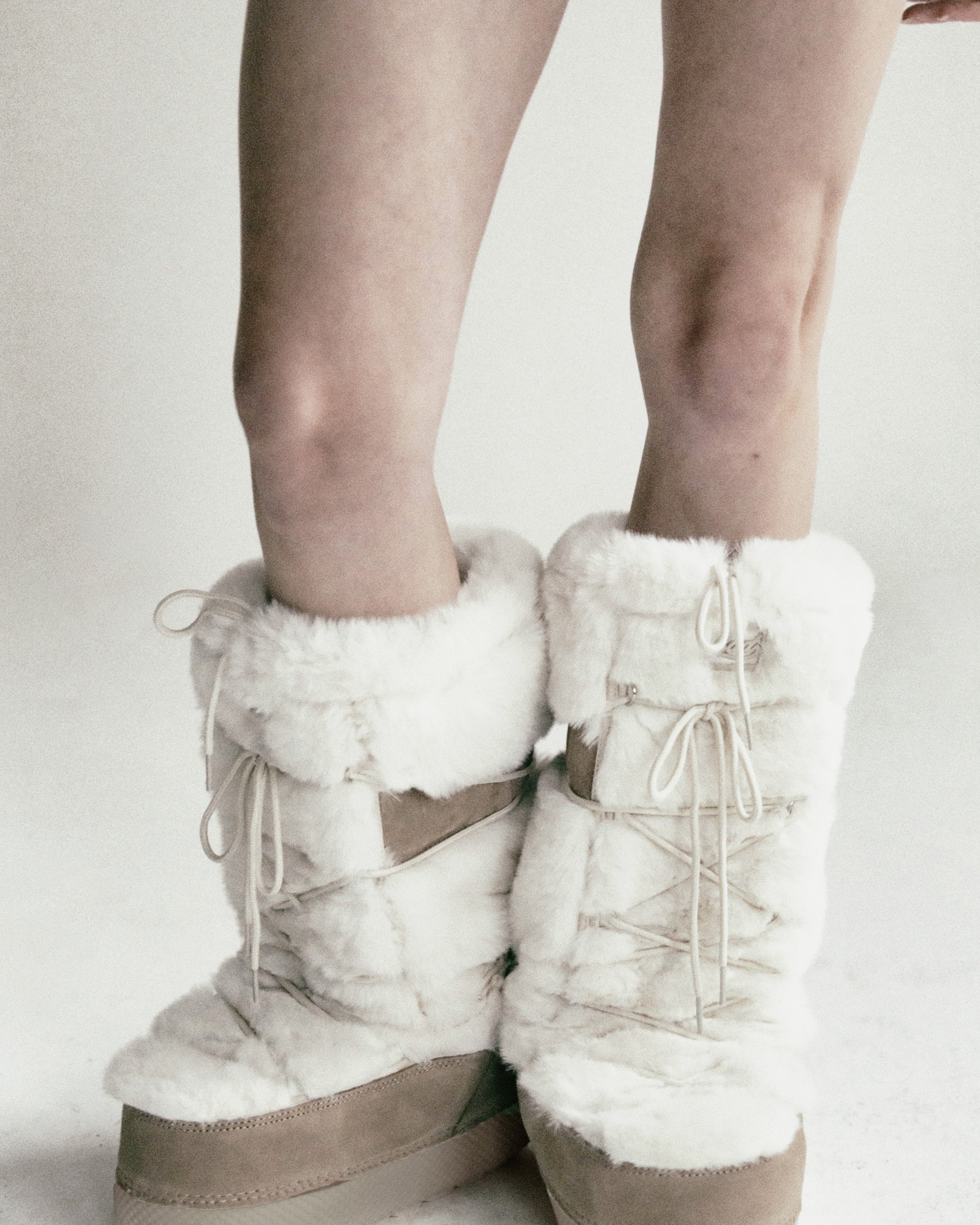 Badblood Eskimo Boots Tall Platform Cream