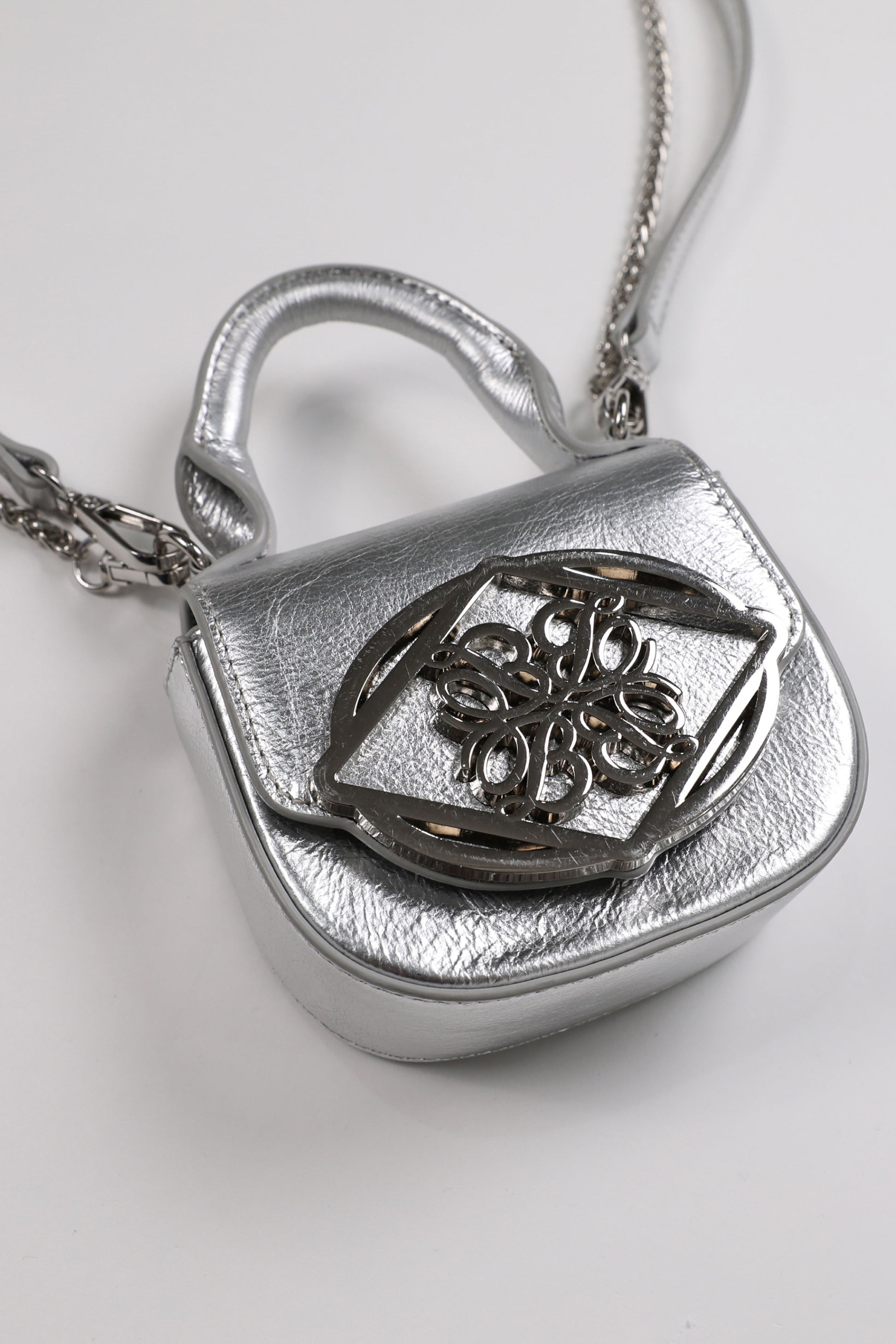 Badblood Fleur Symbol Mini Mug Bag Silver