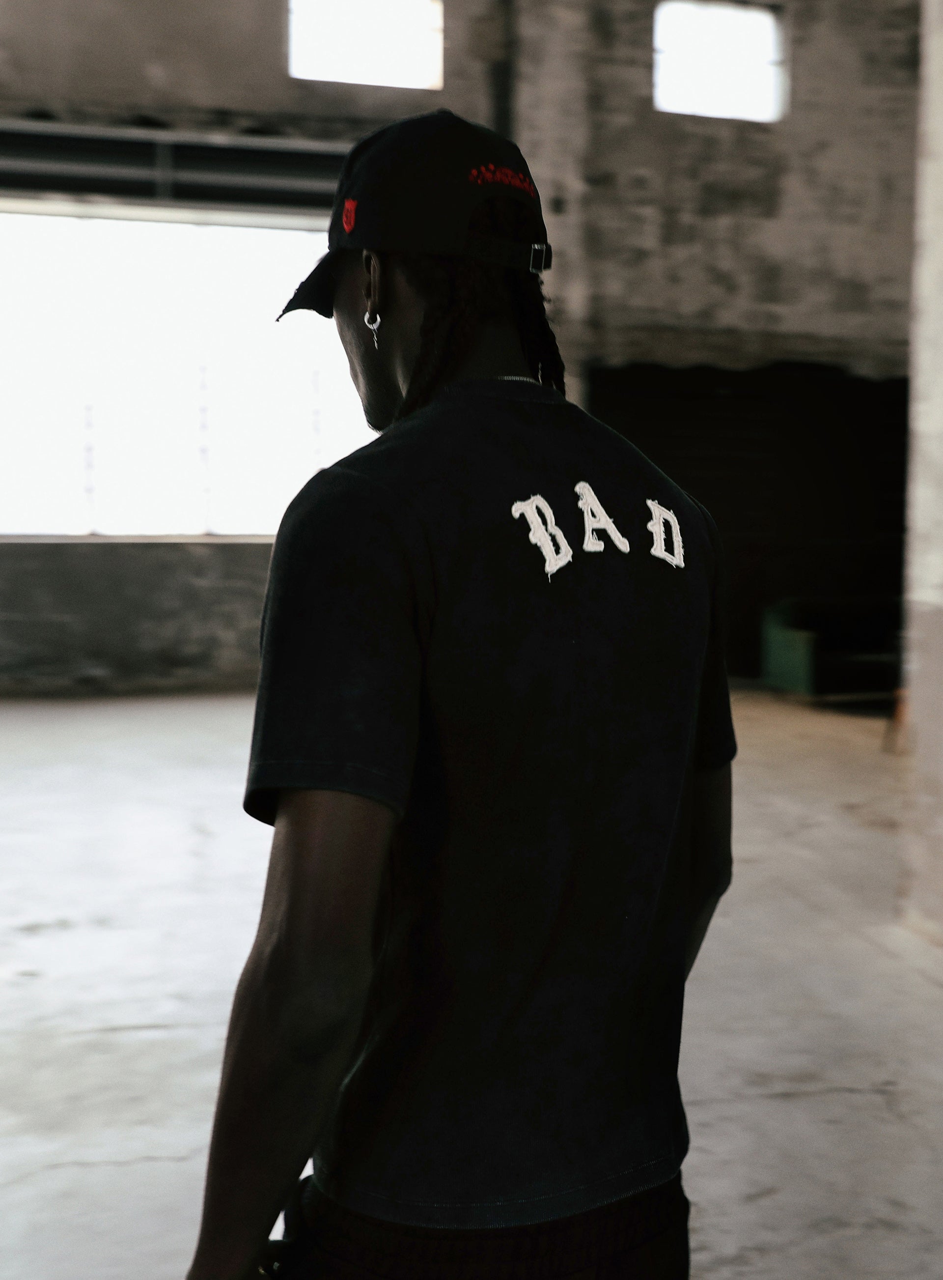 Badblood Lion Patch Short Sleeve Slim Fit Washed Black