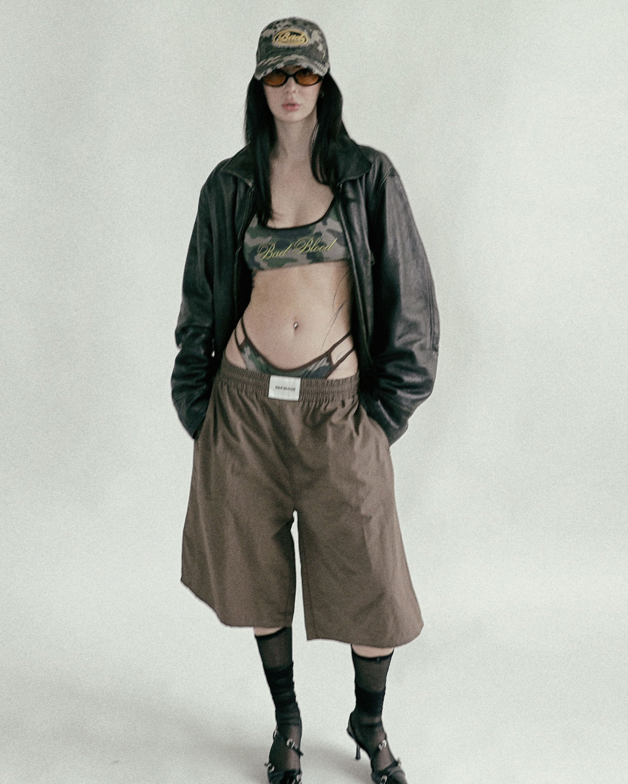 Badblood AJ Easy Bermuda Pants Khaki Brown