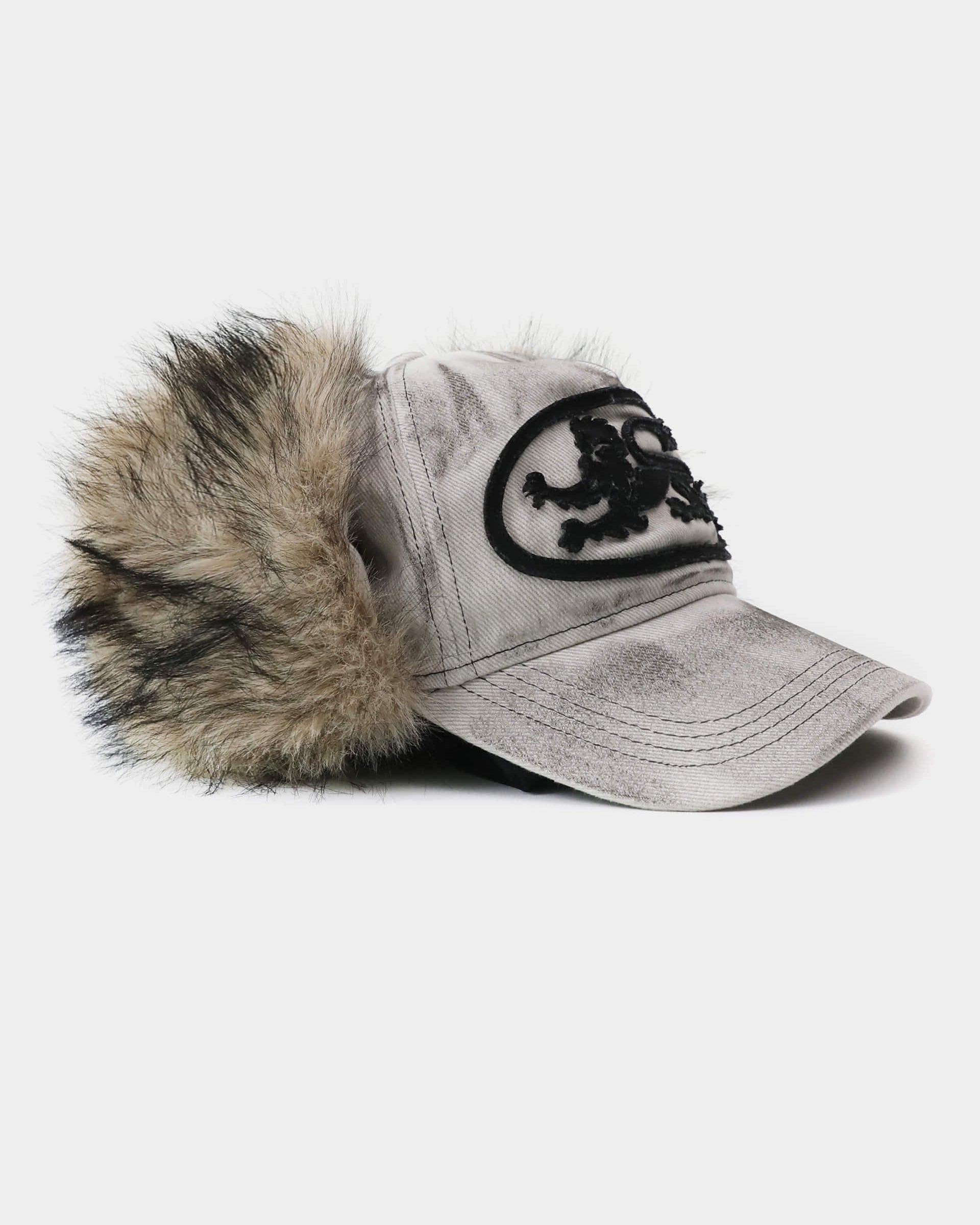 Badblood Mystic Trapper Hat Dusty White
