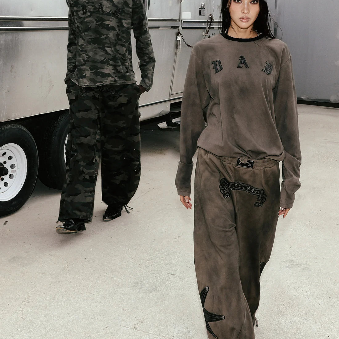 Badblood Cosmo Patch 2-Way Curved Jogger Trousers - Tobacco