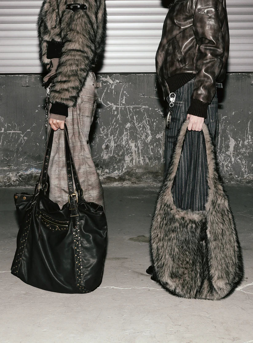 Badblood  Viper Fur Shoulder Bag - Coyote