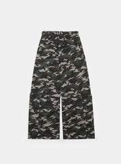 Badblood Curved Cargo Pants Camo