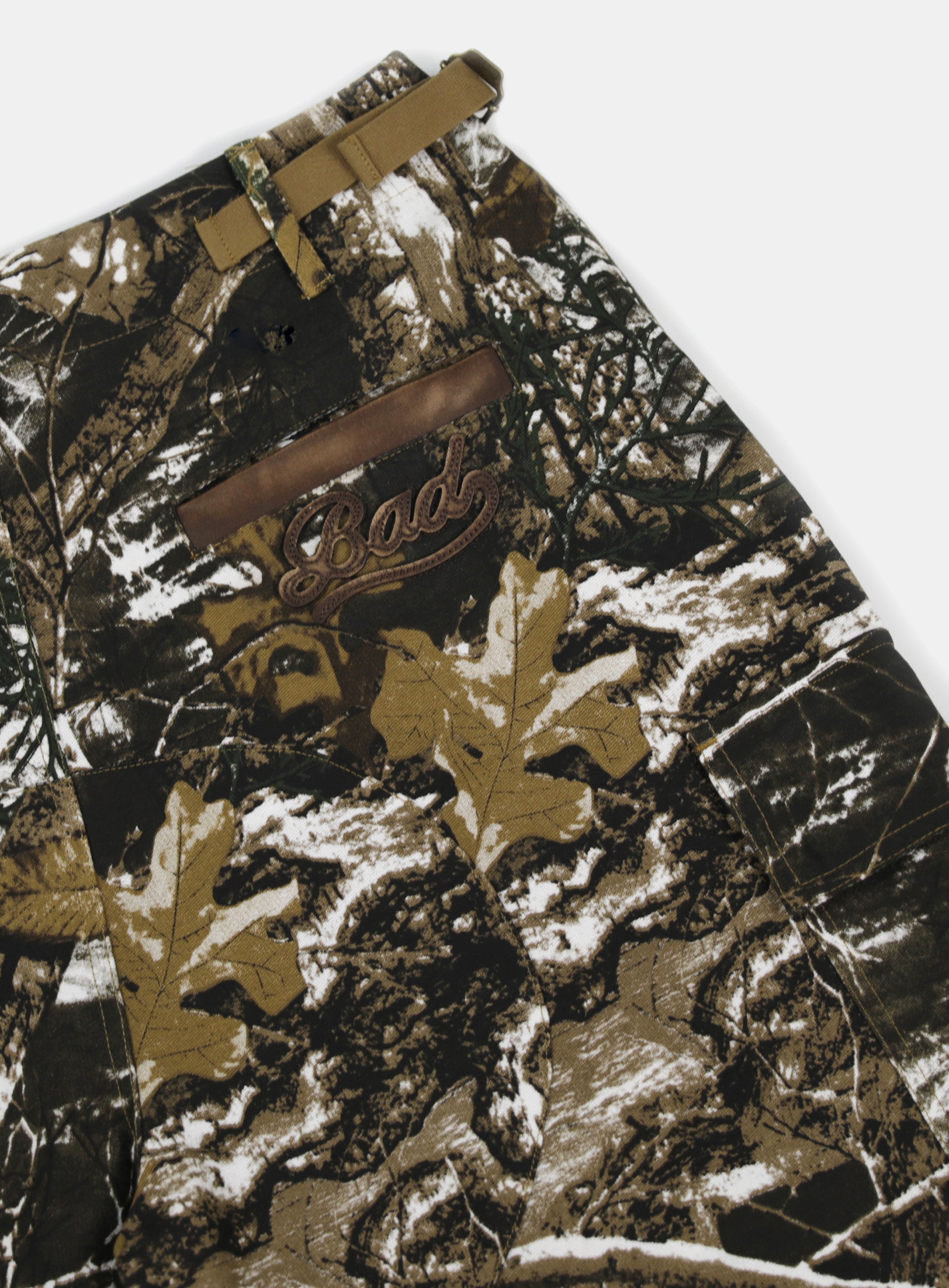 Badblood Alpha 3 Bermuda Pants Realtree