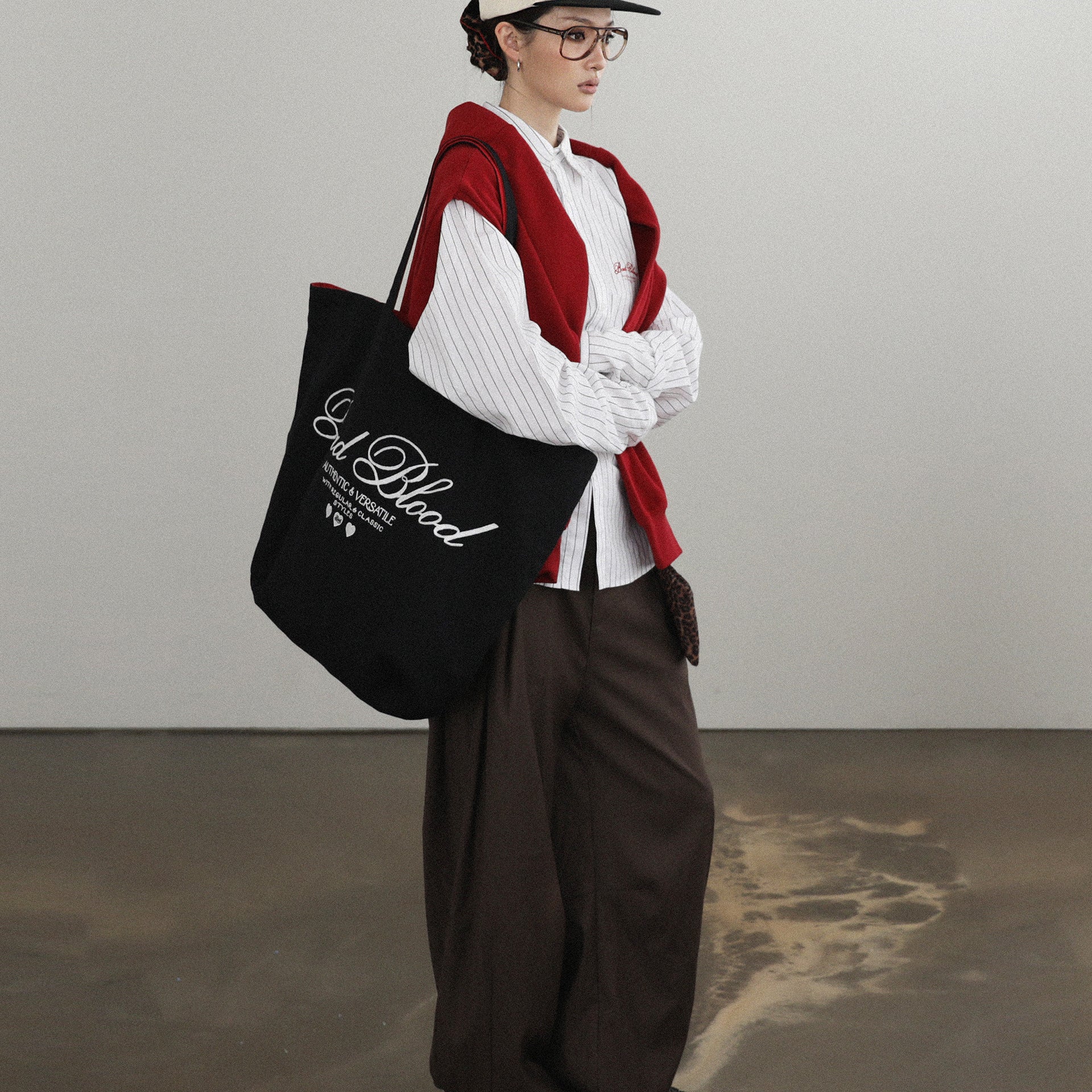 Badblood Classic B Logo Shopper Bag Black