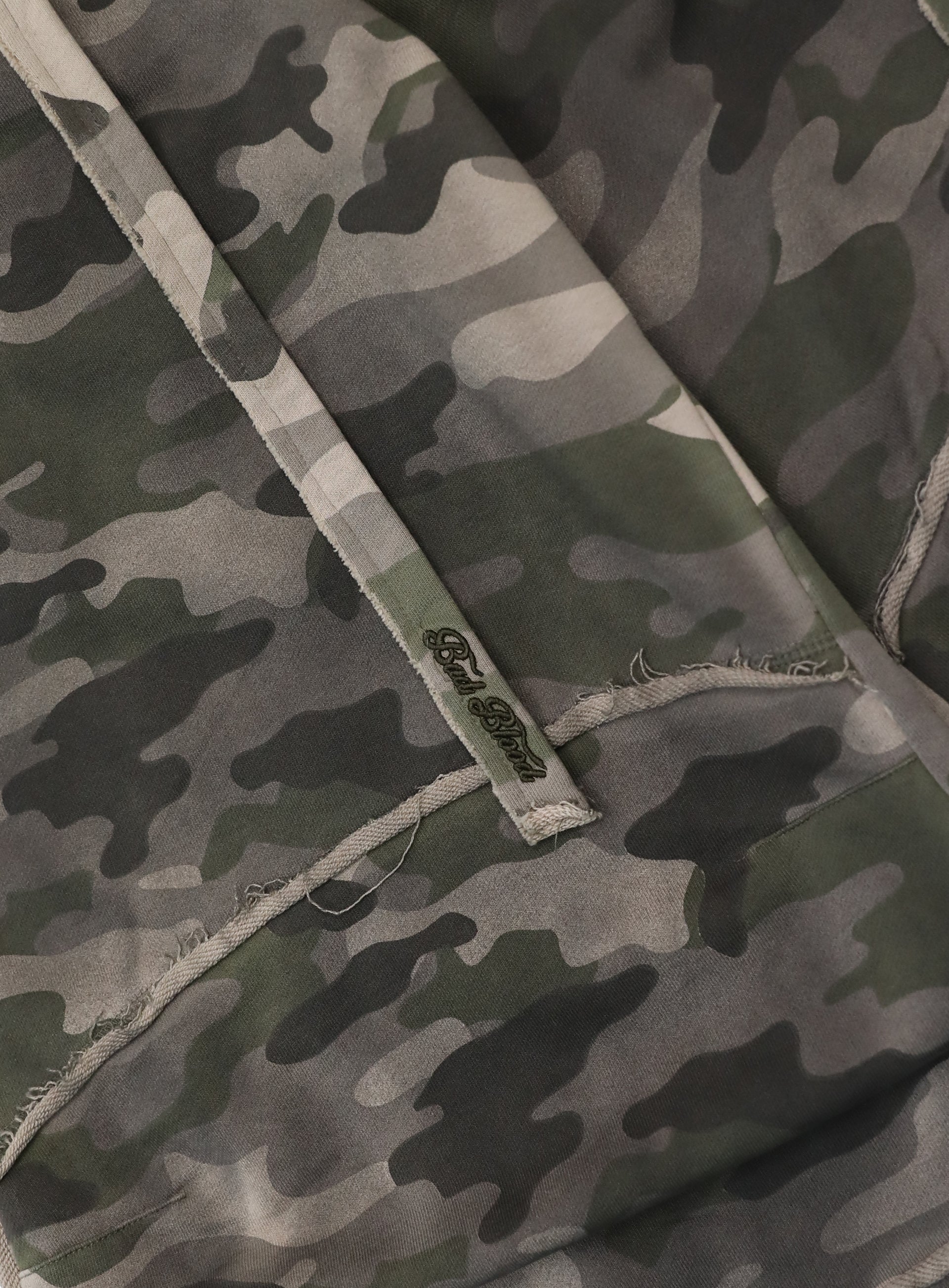 Badblood Low Edge Convex Jogger Light Camo
