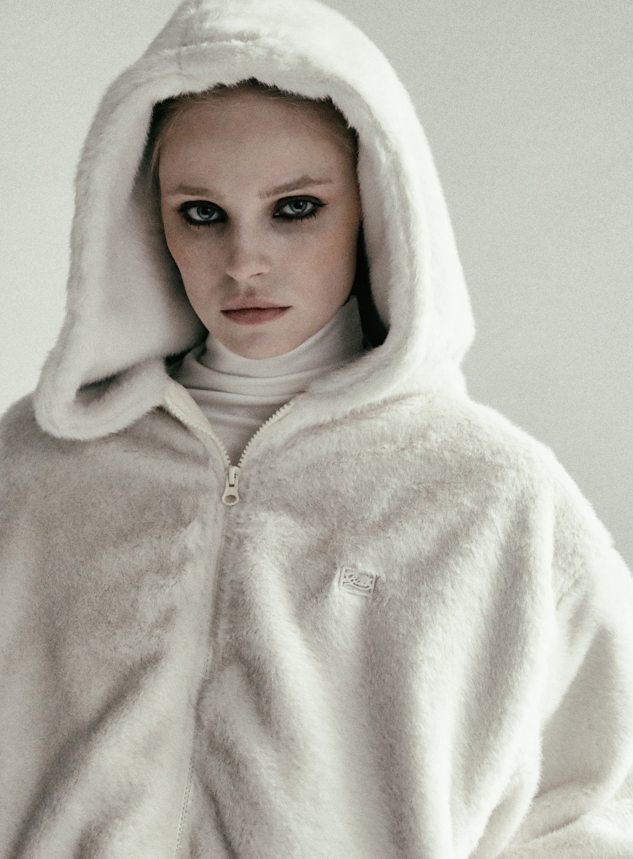 Badblood Beyond Soft Light Fur Hooded Zip-Up Cream