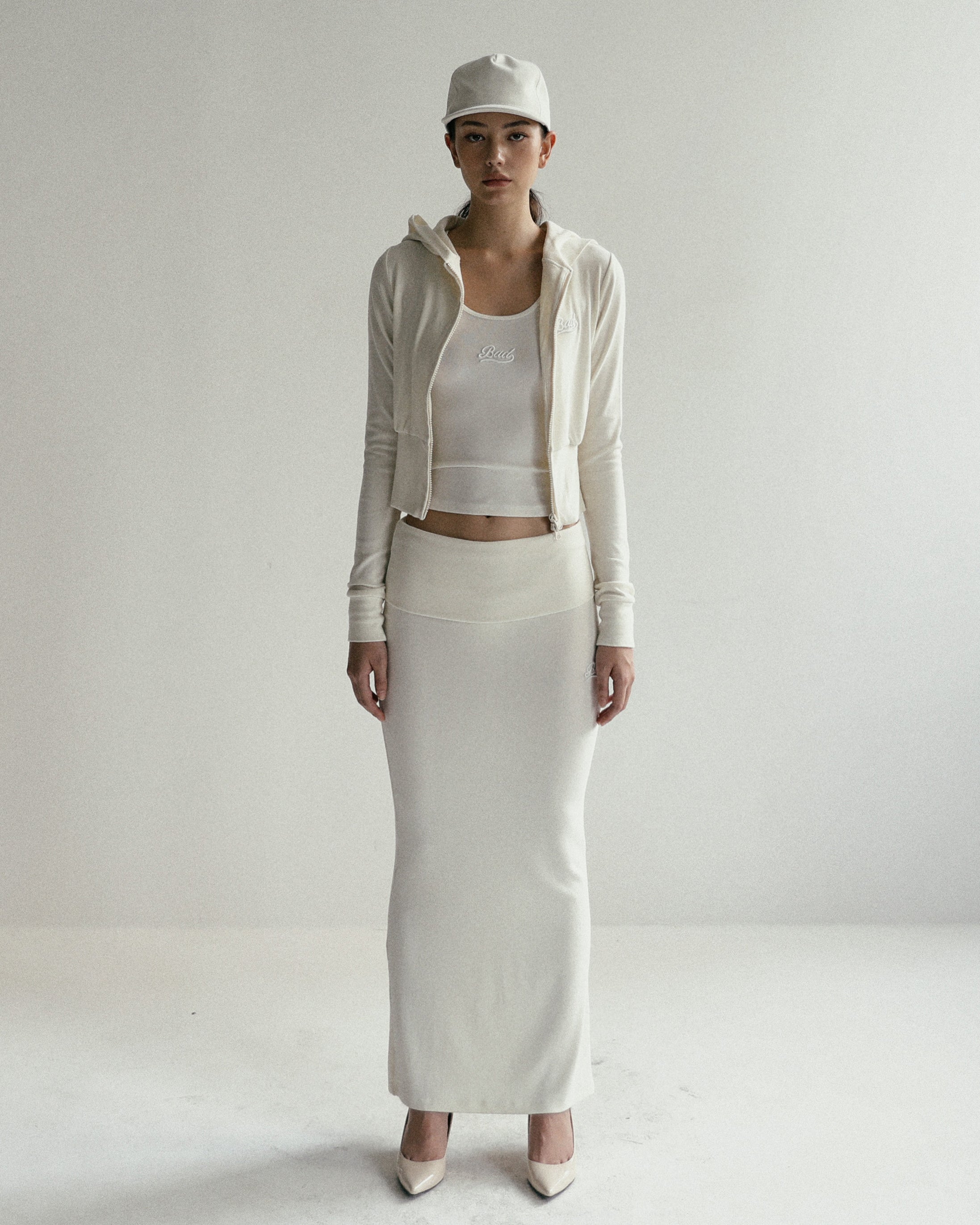 Badblood Beyond Soft Hood Zip-Up Slim Fit - Cream