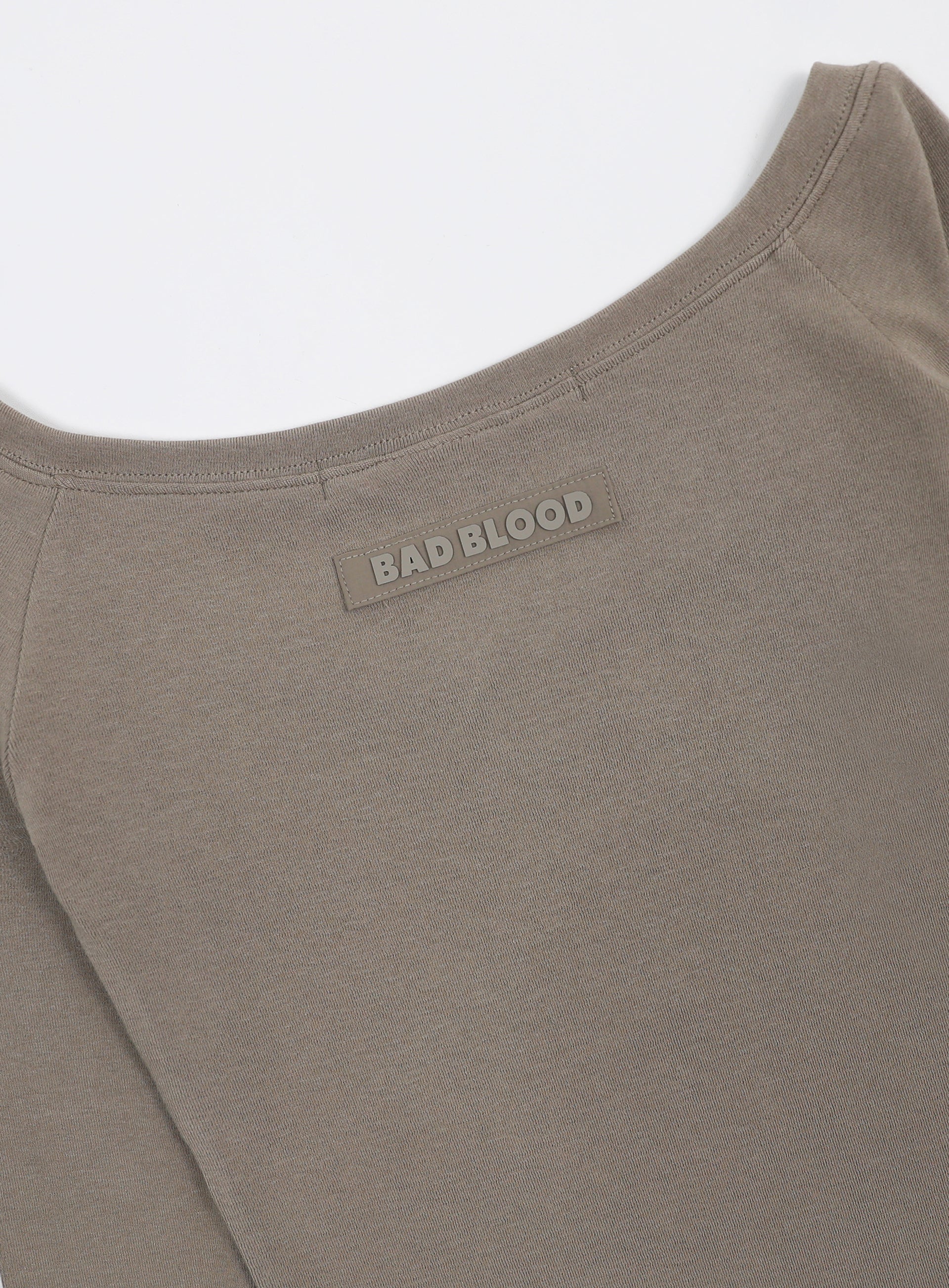 Badblood Beyond Soft Off-Shoulder Top Tobacco