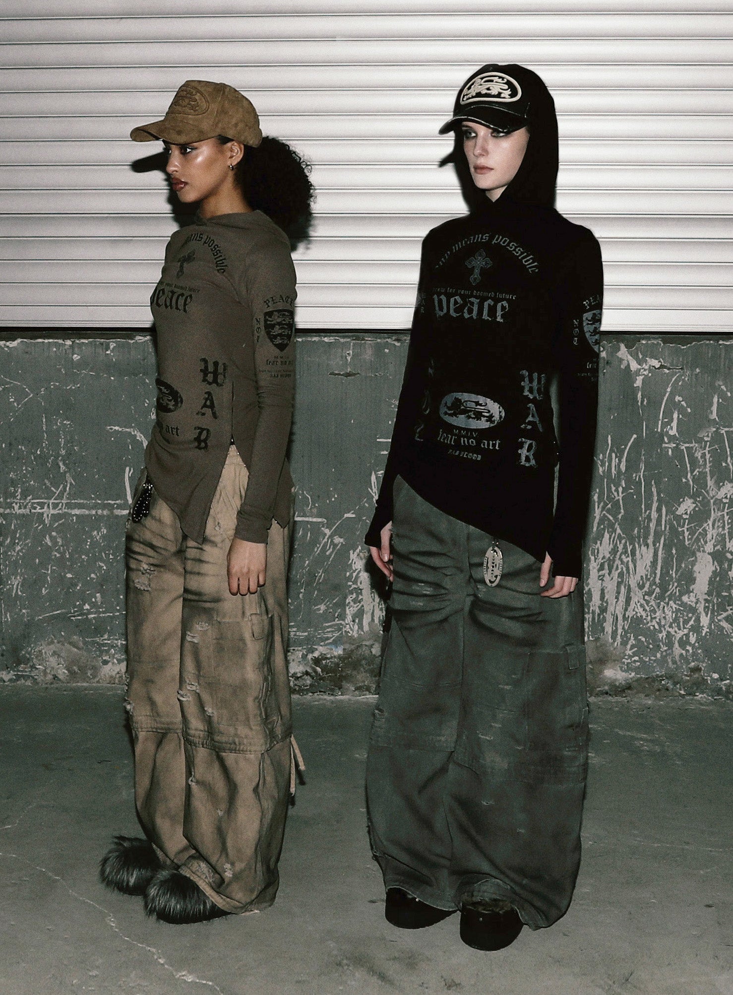 Badblood PEACE NOT WAR Slim Cutout Hoodie - Black