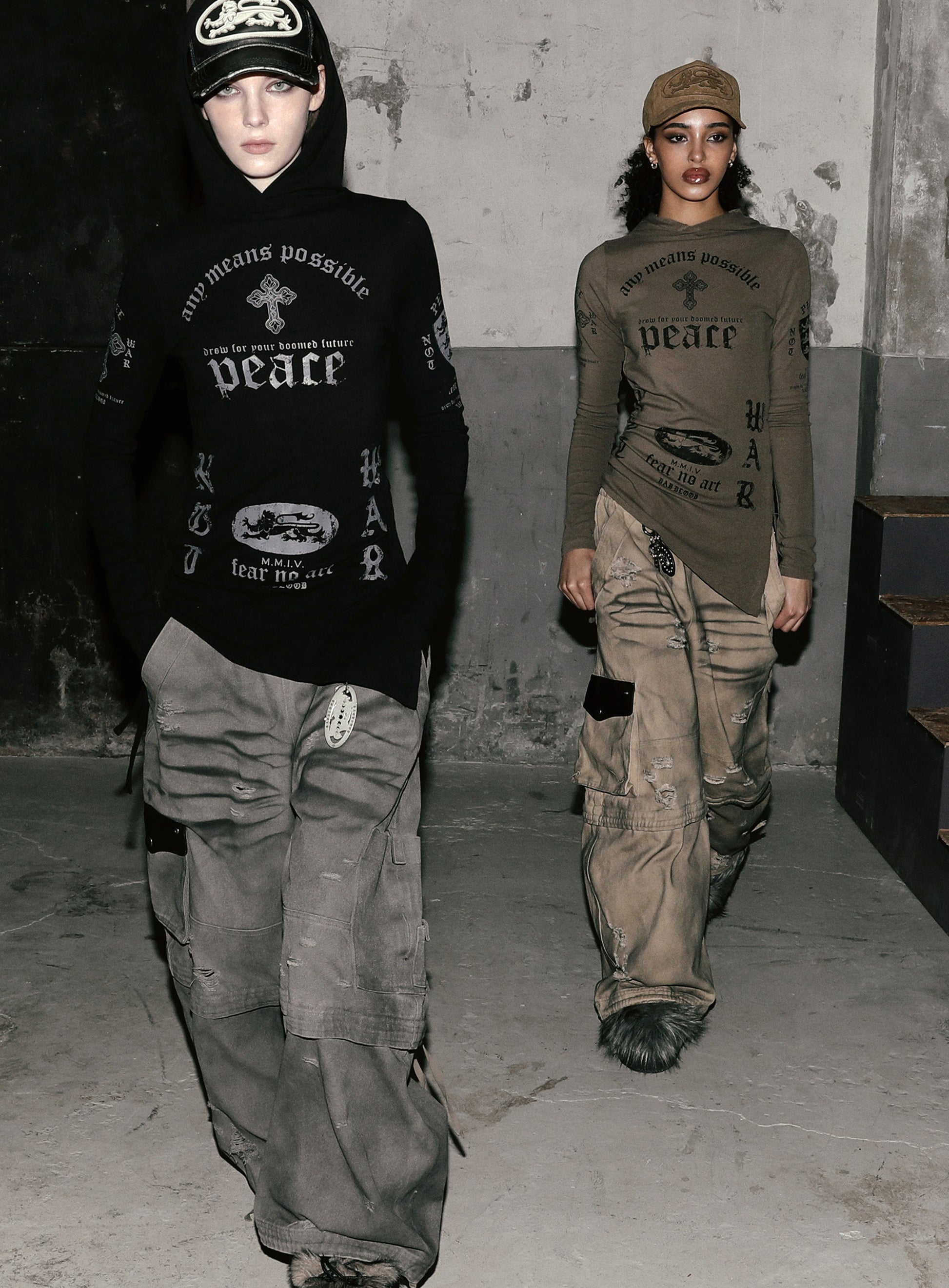 Badblood PEACE NOT WAR Slim Cutout Hoodie - Tobacco