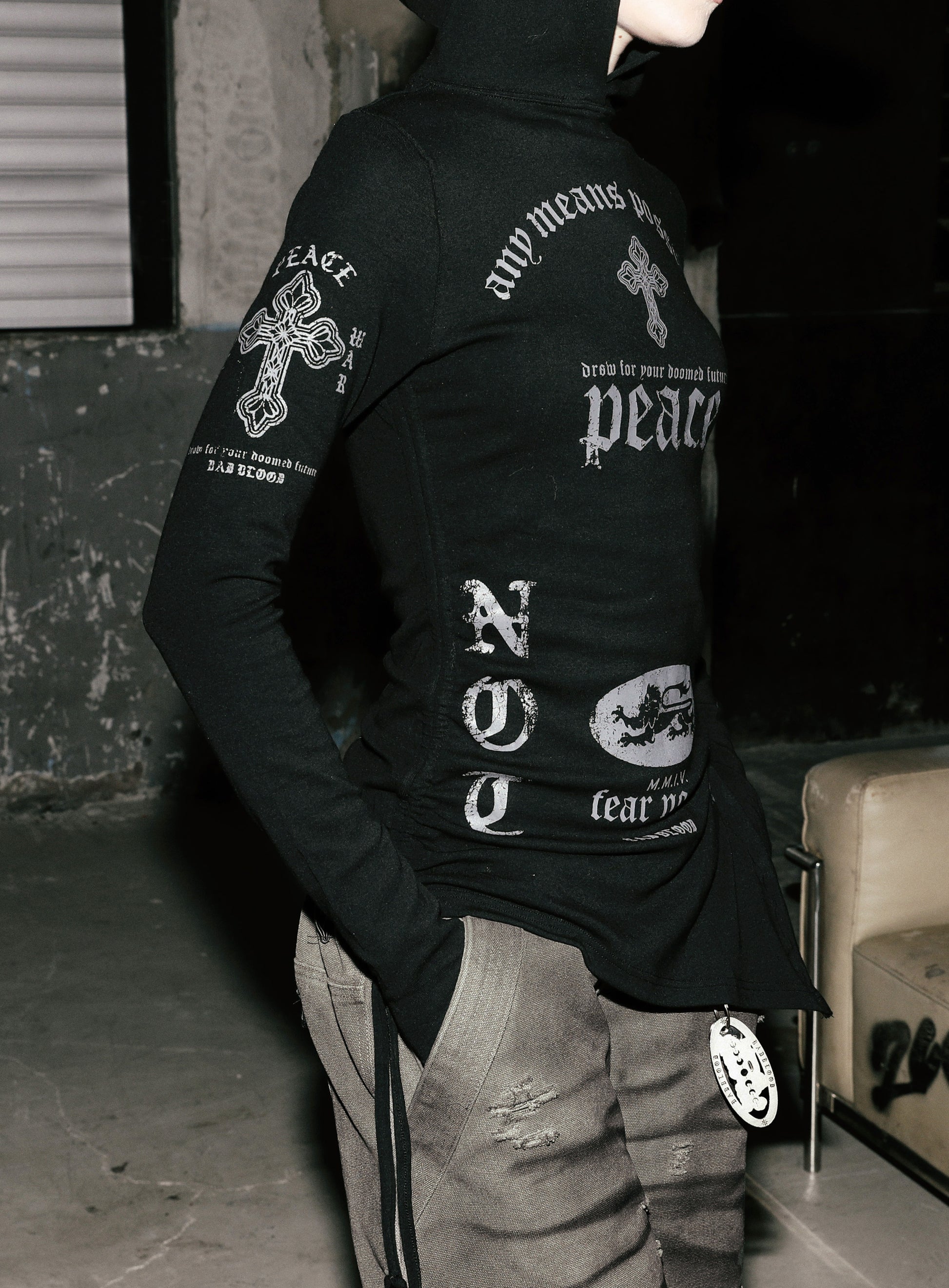 Badblood PEACE NOT WAR Slim Cutout Hoodie - Black