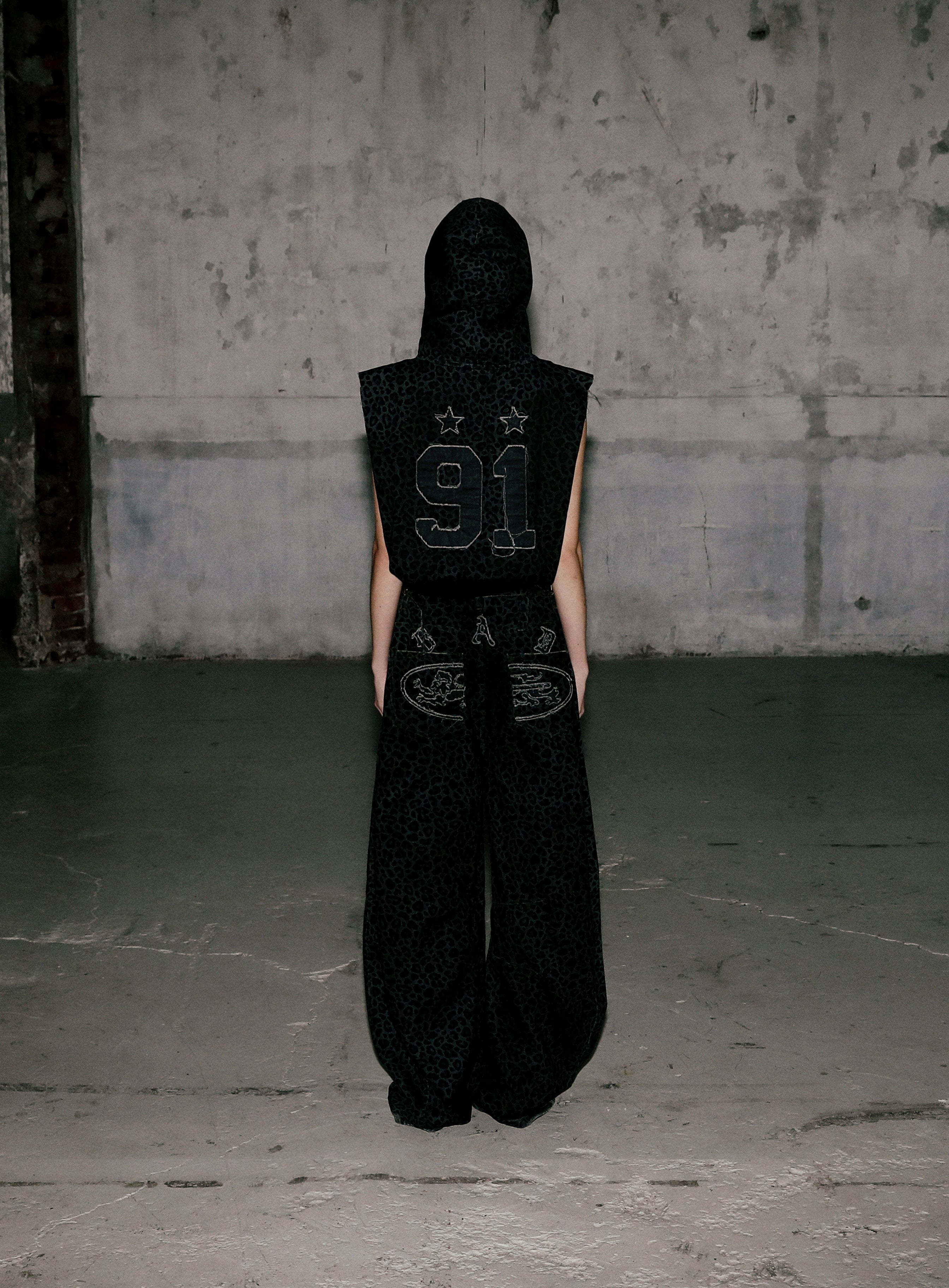 Badblood Lion Patch Washed Barrel Pants Black Leopard