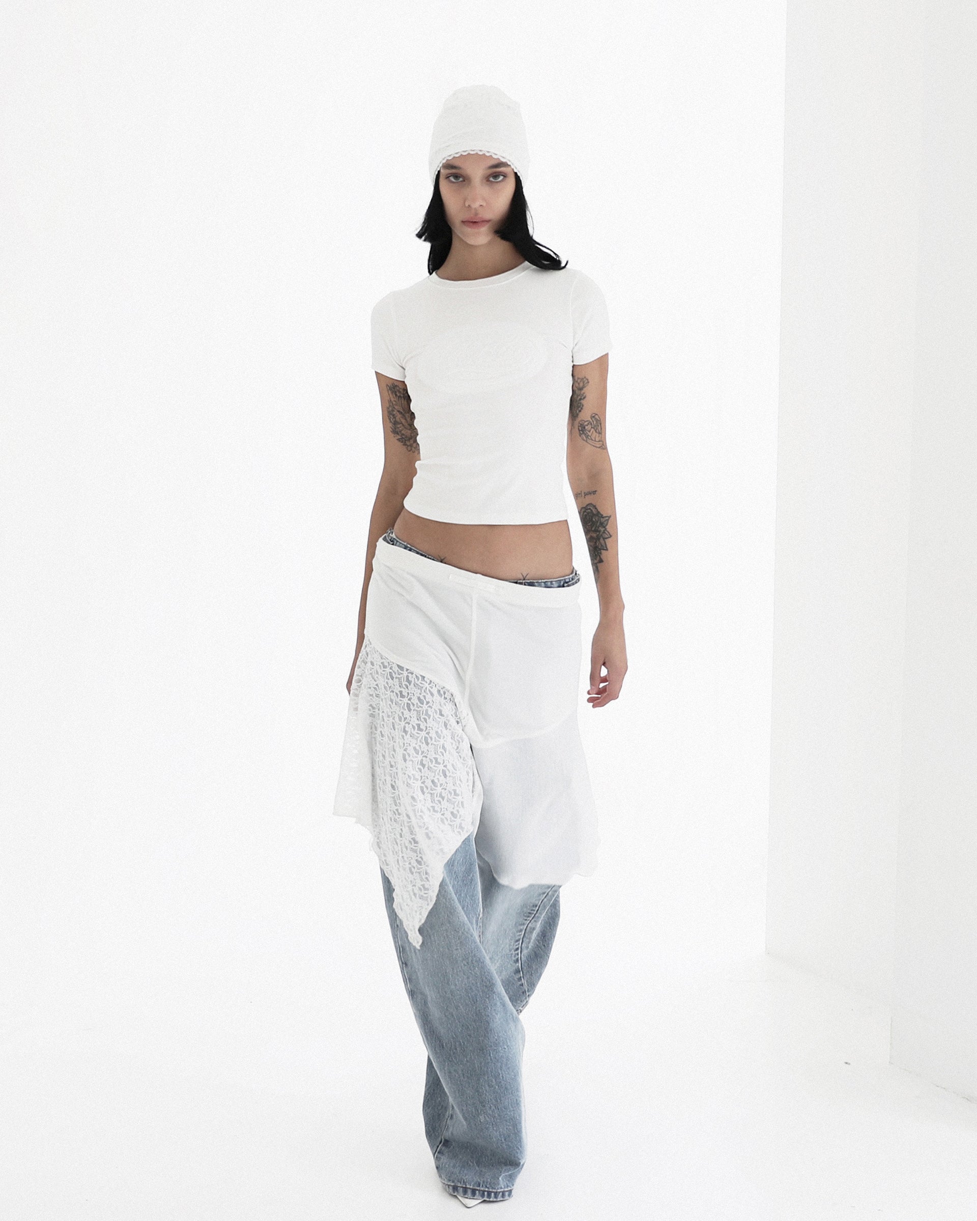Badblood Oval Logo T-Shirt Cream