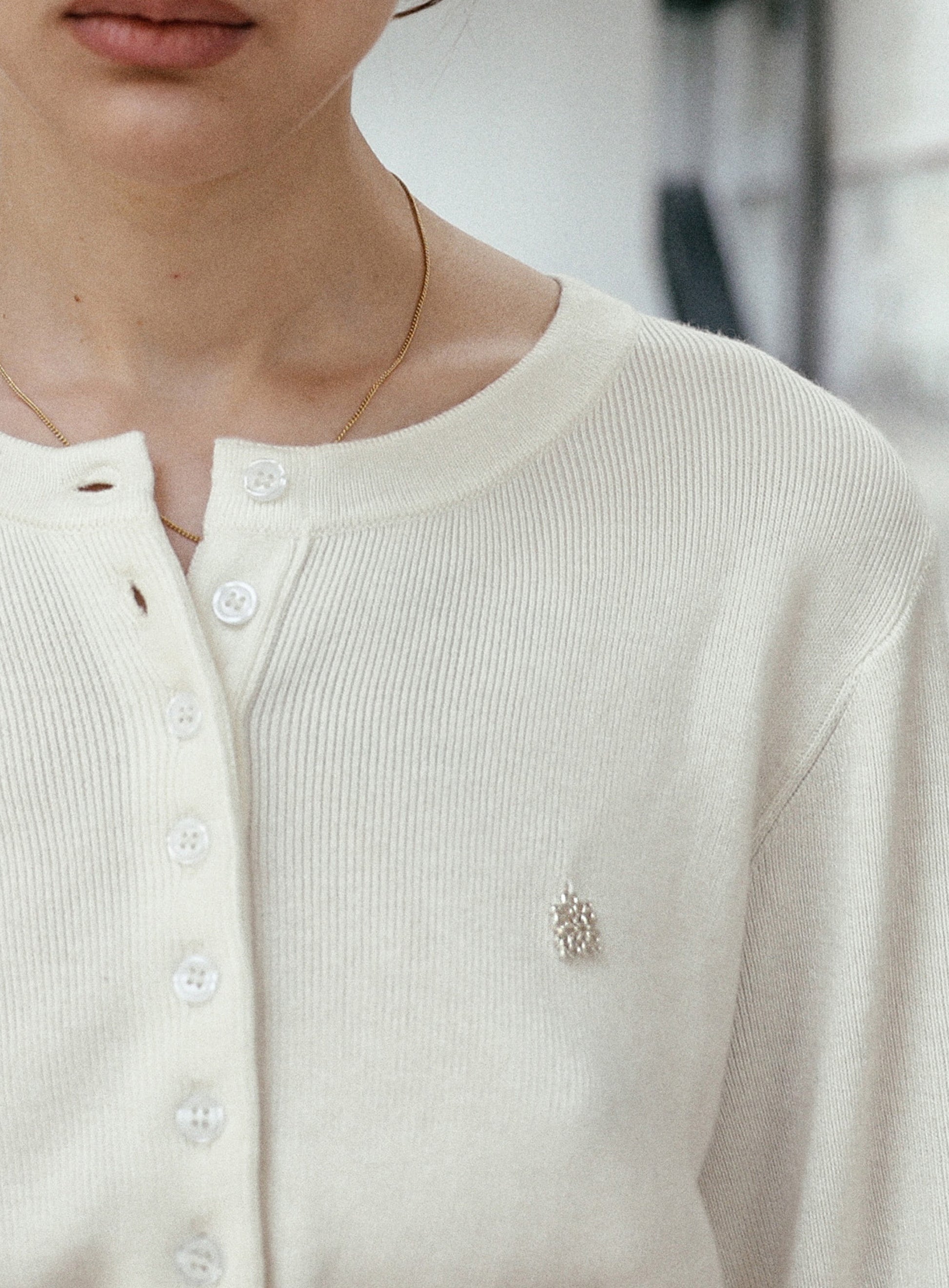 Badblood The Pure Round Cardigan - White