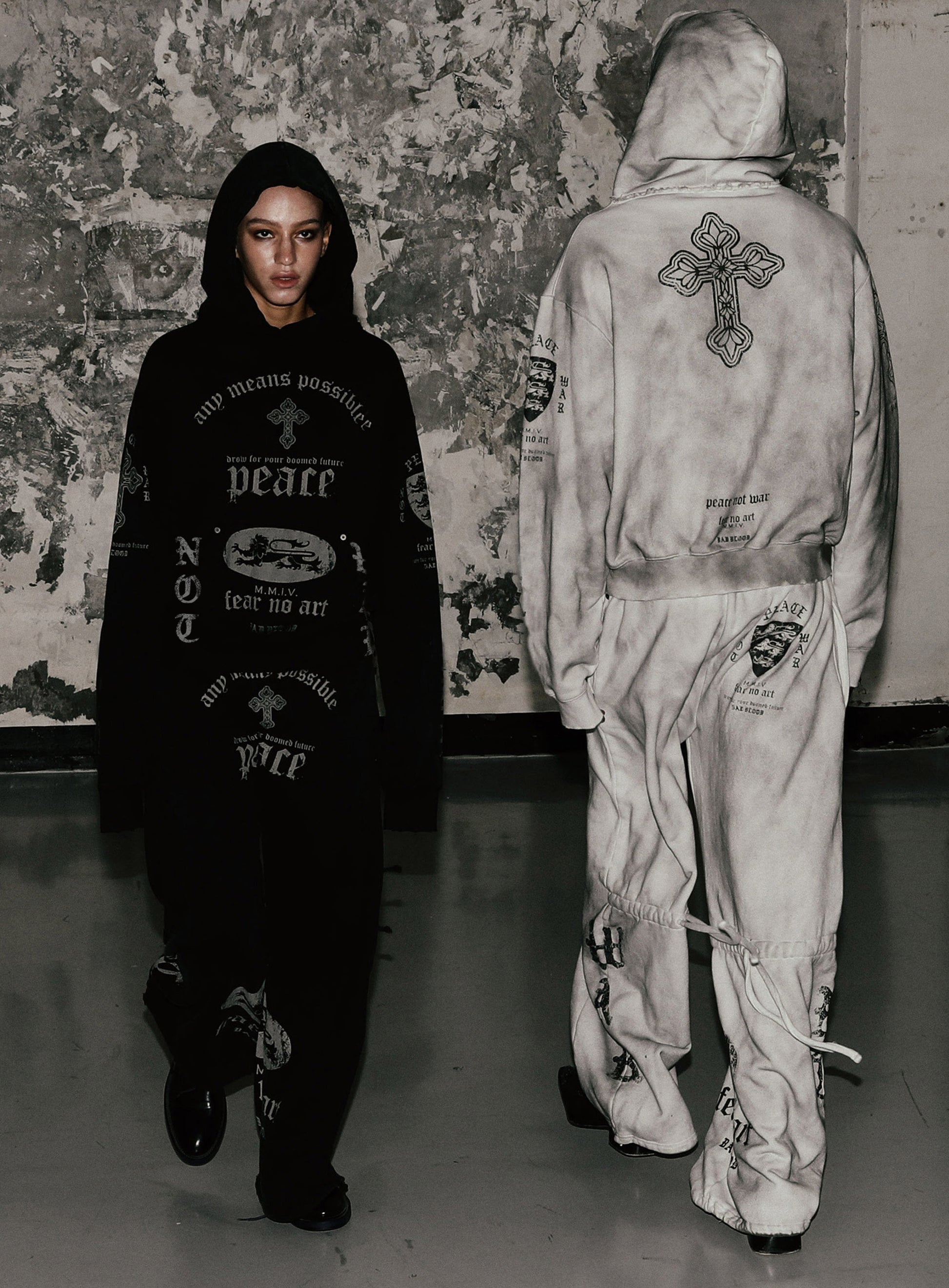 Badblood PEACE NOT WAR Jogger Dusty Black