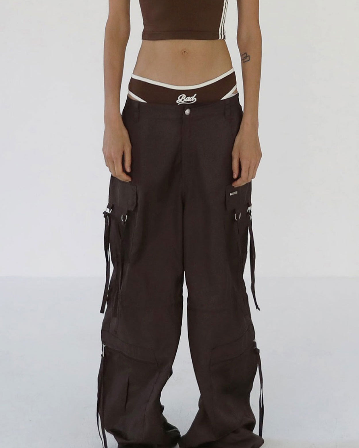 Badblood Multi-strap cargo pants Tobacco Parachute