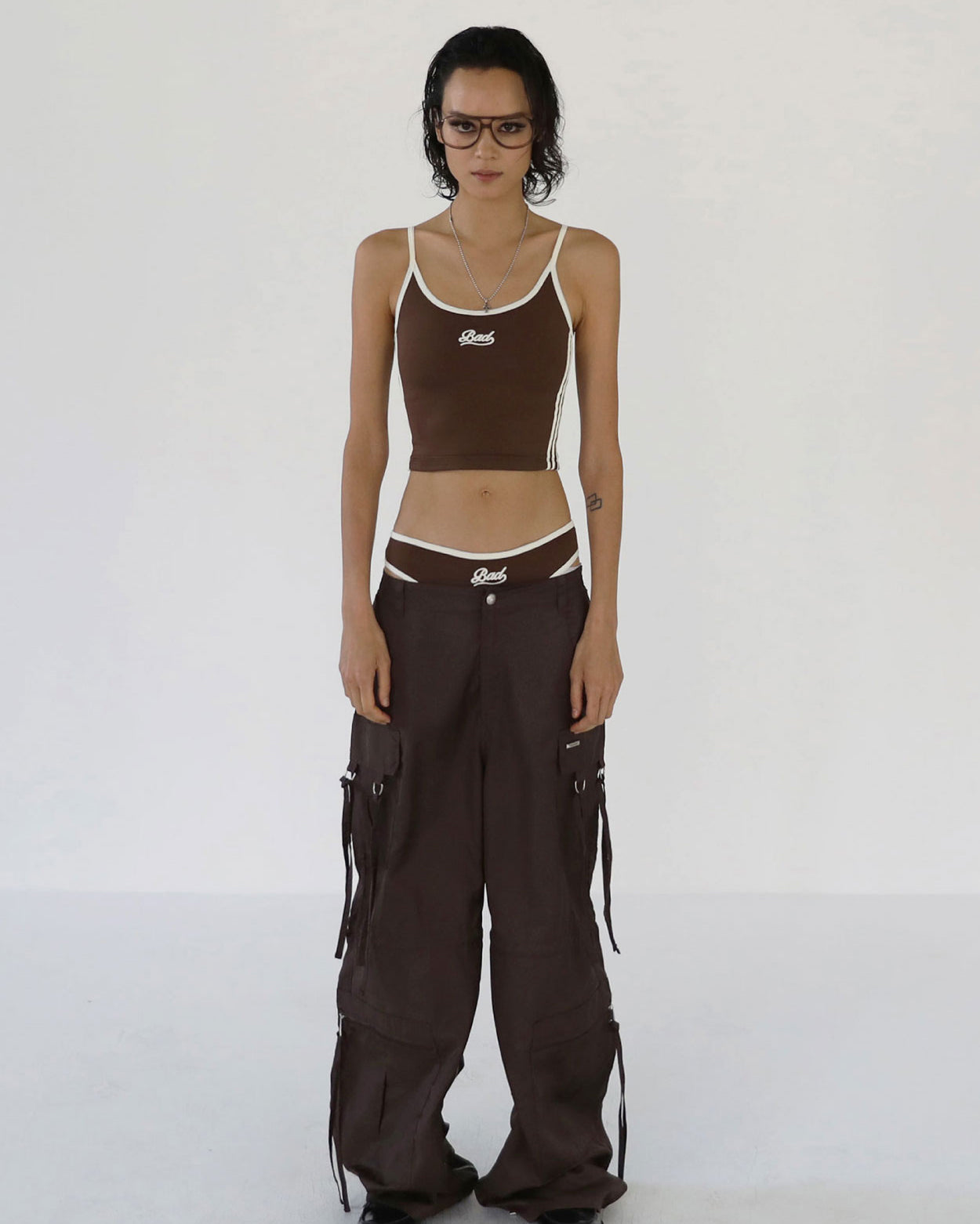 Badblood Multi-strap cargo pants Tobacco Parachute