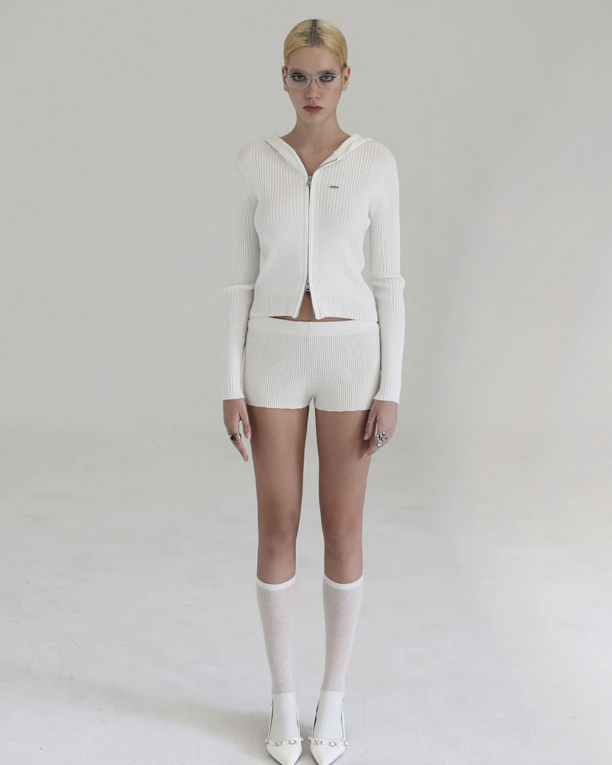 Badblood Knit hooded zip-up White