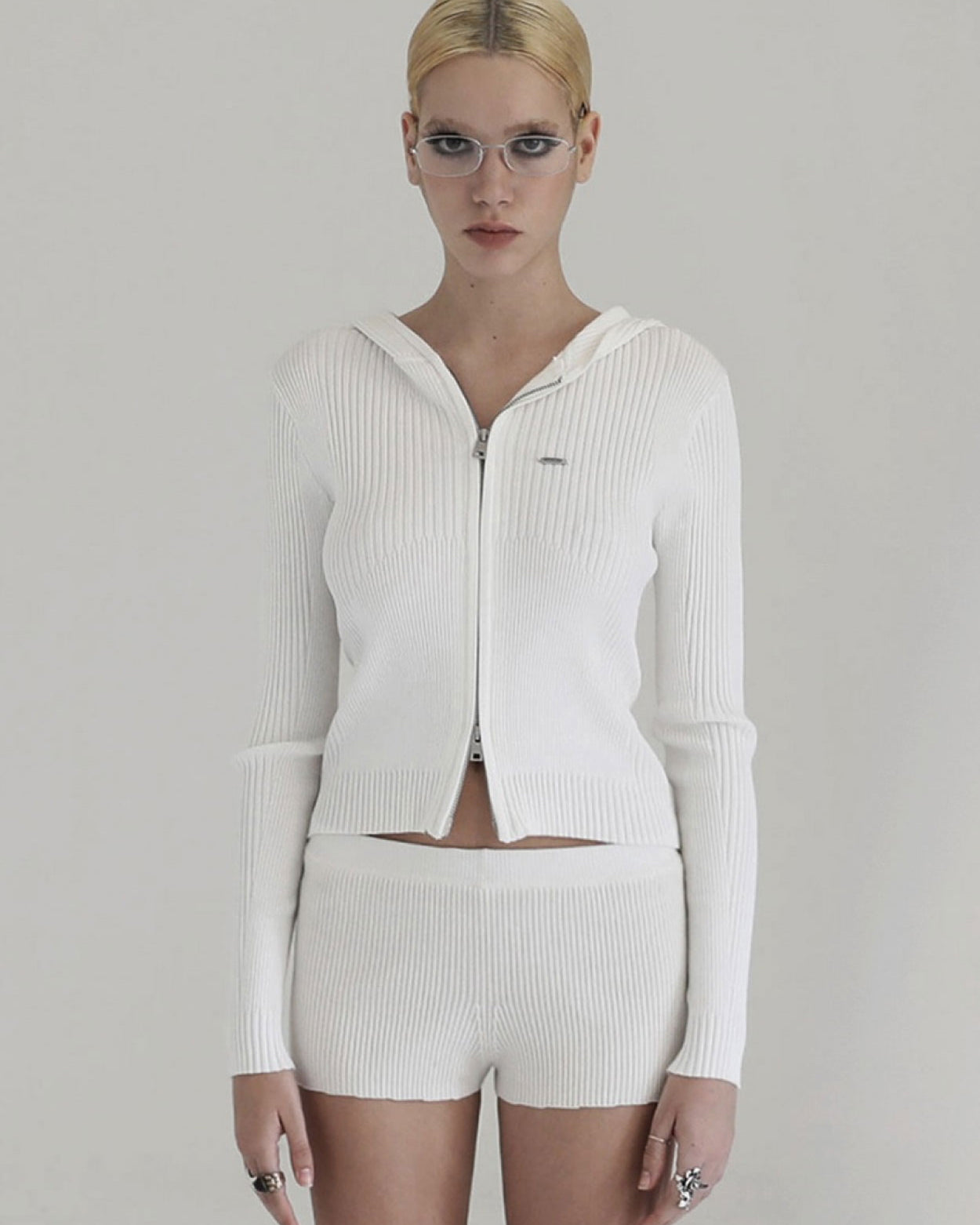 Badblood Knit hooded zip-up White