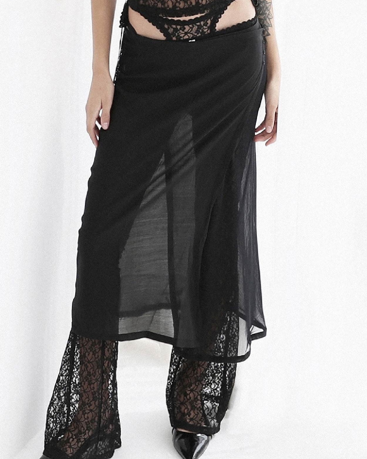 Badblood Breeze Midi Skirt Black