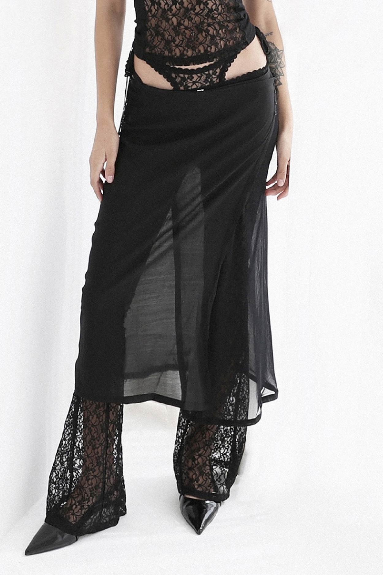 Badblood Breeze Midi Skirt Black