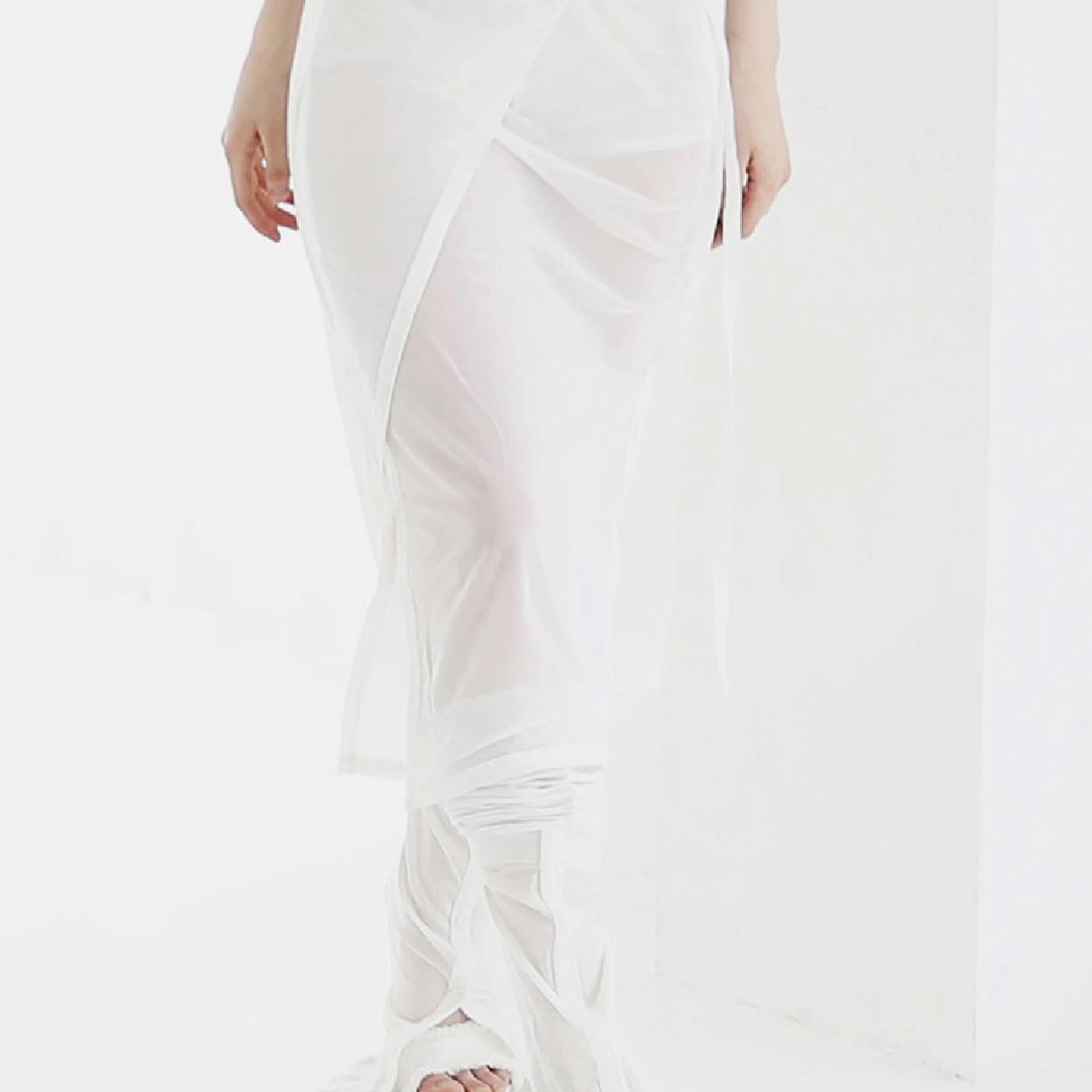Badblood Breeze Midi Skirt Cream