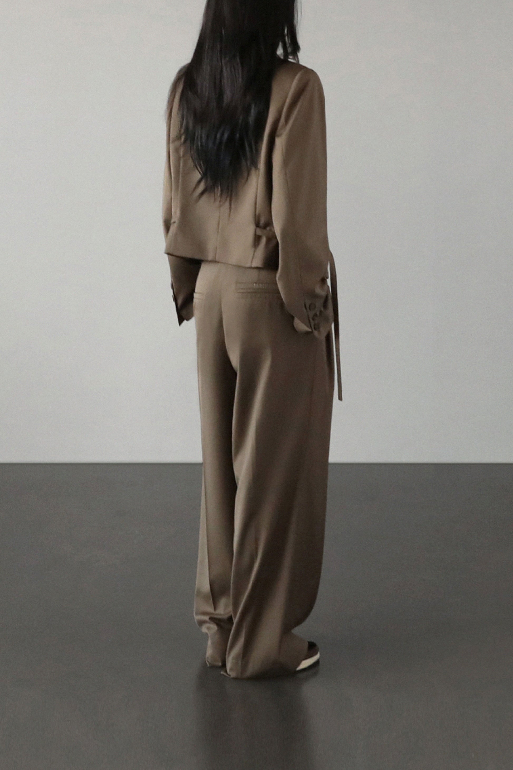Badblood The Crop Blazer Darktan