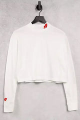Nike women kiss logo mock roll LS T-Shirt White