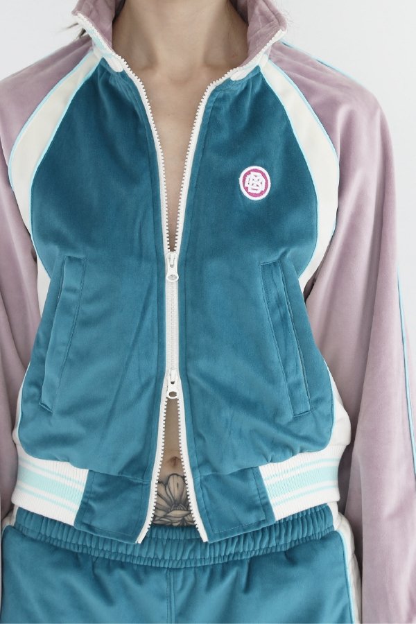 aquamarine